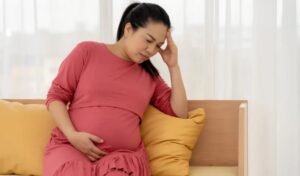 Pregnant woman struggling with alcohol addiction